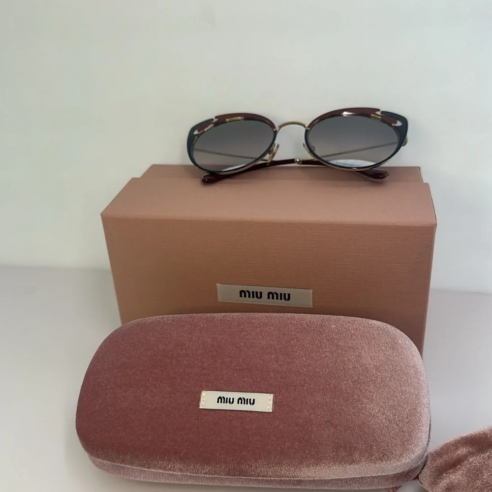 💯- New Authentic Miu Miu MU 57TS HB5GR0* 3N Metal Women Noir sunglasses - Picture 14 of 16
